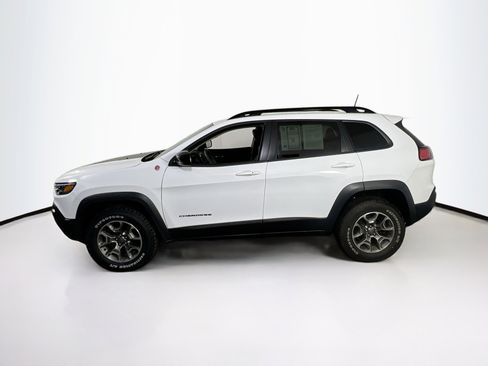 Used 2022 Jeep Cherokee Trailhawk w/ Premium Leather Package image 8