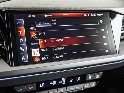 Used 2025 Audi Q4 e-tron Premium Plus w/ Premium Plus AWD/4WD image 18