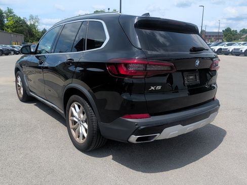 Used 2022 BMW X5 xDrive45e w/ Premium Package AWD/4WD image 3