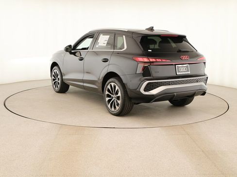 New 2026 Audi Q3 quattro 2.0T image 4