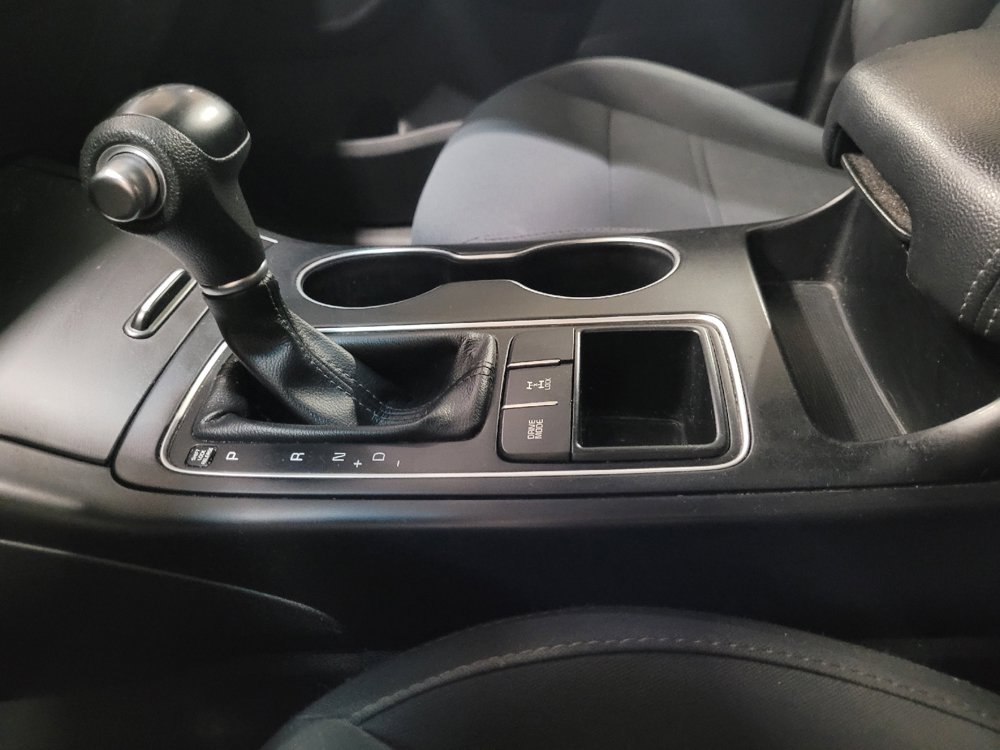 Used 2019 Kia Sorento AWD V6 image 26