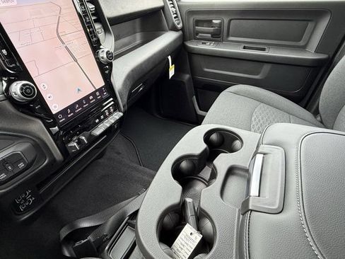 New 2026 RAM 3500 Tradesman AWD/4WD image 17