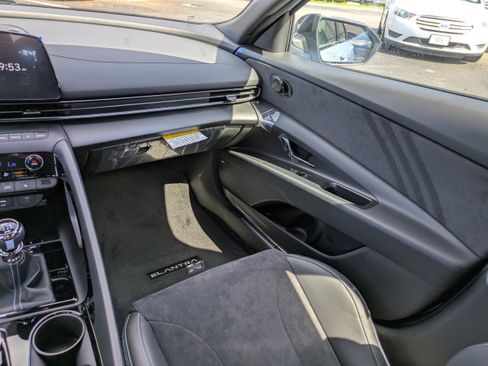 New 2025 Hyundai Elantra N image 15