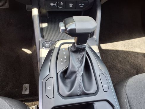 Used 2025 Kia K4 FWD image 33