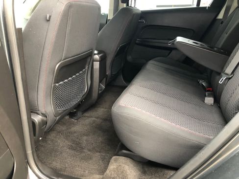 Used 2010 GMC Terrain SLE AWD/4WD image 14