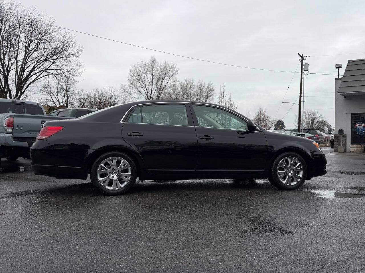 Used 2008 Toyota Avalon XLS FWD image 20