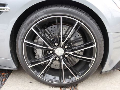 Used 2014 Aston Martin Vanquish Coupe image 63