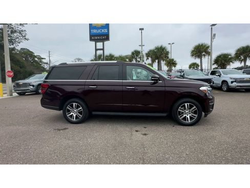 Used 2024 Ford Expedition Max Limited RWD image 9