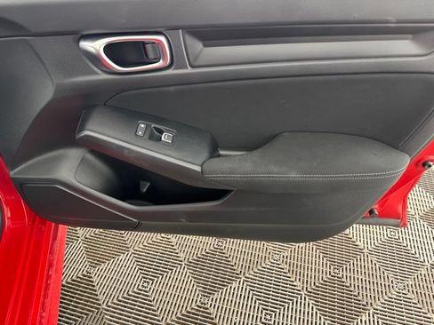 Used 2025 Honda Civic Sport image 23