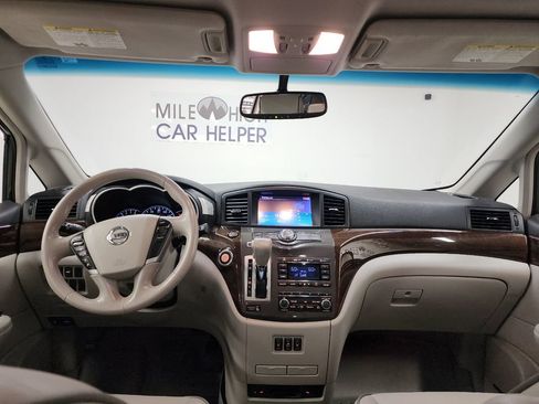 Used 2013 Nissan Quest LE w/ Protection Pkg image 11