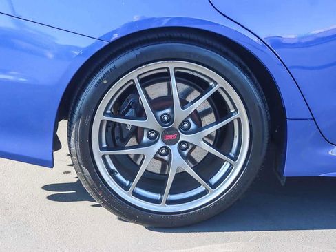 Used 2016 Subaru WRX STI Limited w/ Popular Package #3 image 10