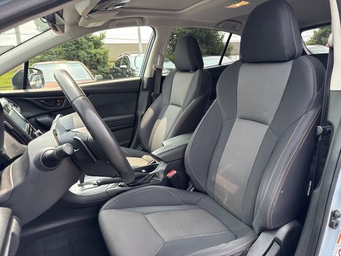 Used 2018 Subaru Crosstrek 2.0i Premium w/ Moonroof Package AWD/4WD image 14