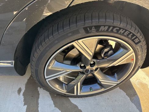 New 2026 Genesis GV80 2.5T Prestige image 8