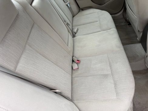 Used 2010 Nissan Altima 2.5 S w/ Convenience Pkg image 11