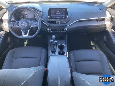 Certified 2022 Nissan Altima 2.5 SV image 16