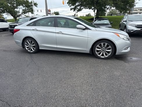 Used 2011 Hyundai Sonata SE FWD image 20