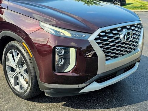 Used 2021 Hyundai Palisade SEL FWD image 2