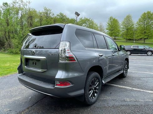 Used 2021 Lexus GX 460 Premium w/ Premium Package AWD/4WD image 3
