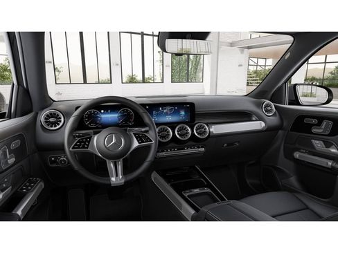 New 2026 Mercedes-Benz GLB 250 4MATIC image 3