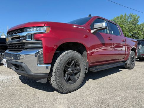 Used 2019 Chevrolet Silverado 1500 LT w/ All-Star Edition AWD/4WD image 2