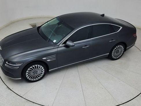 Used 2024 Genesis G80 image 78