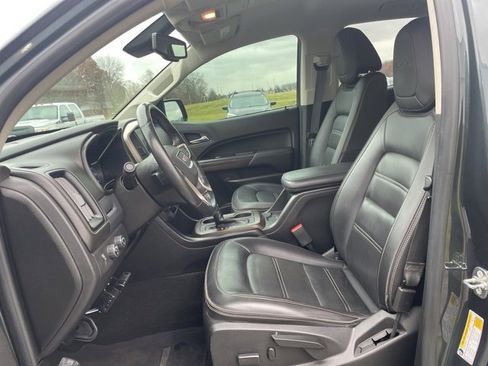 Used 2018 GMC Canyon Denali image 8
