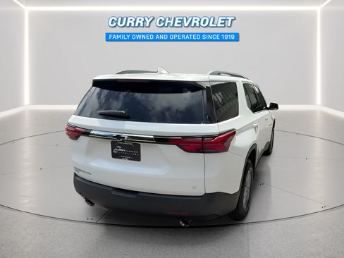 Used 2024 Chevrolet Traverse LT w/ LPO, Cargo Package AWD/4WD image 13