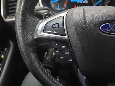 Used 2017 Ford Edge SEL AWD/4WD image 23