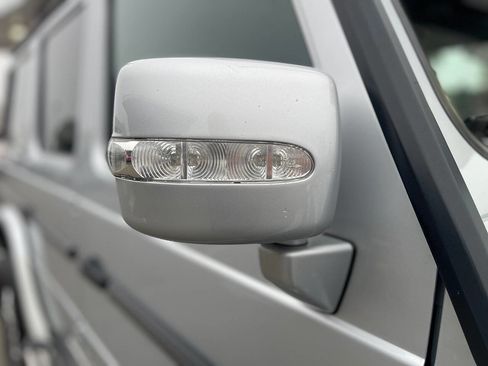 Used 2009 Mercedes-Benz G 550 image 90