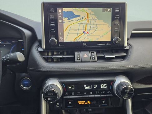 Used 2021 Toyota RAV4 Limited image 5