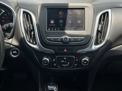 Used 2021 Chevrolet Equinox LT FWD image 17