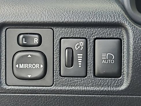 Used 2020 Toyota 4Runner TRD Off-Road Premium w/ Moonroof Package AWD/4WD image 27