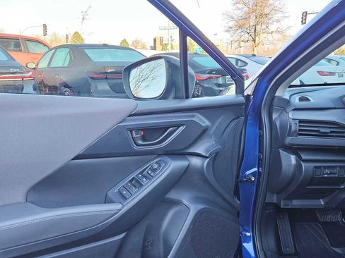 Used 2024 Subaru Crosstrek 2.0i Premium image 23