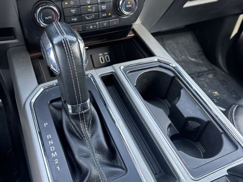 Used 2016 Ford F150 Lariat AWD/4WD image 22