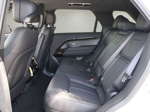New 2026 Land Rover Range Rover Sport Dynamic SE AWD/4WD image 13