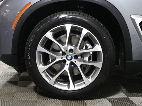 Certified 2024 BMW X5 xDrive40i w/ Premium Package AWD/4WD image 12