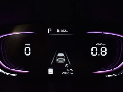 Used 2025 Kia Soul LX w/ LX Technology Package FWD image 22