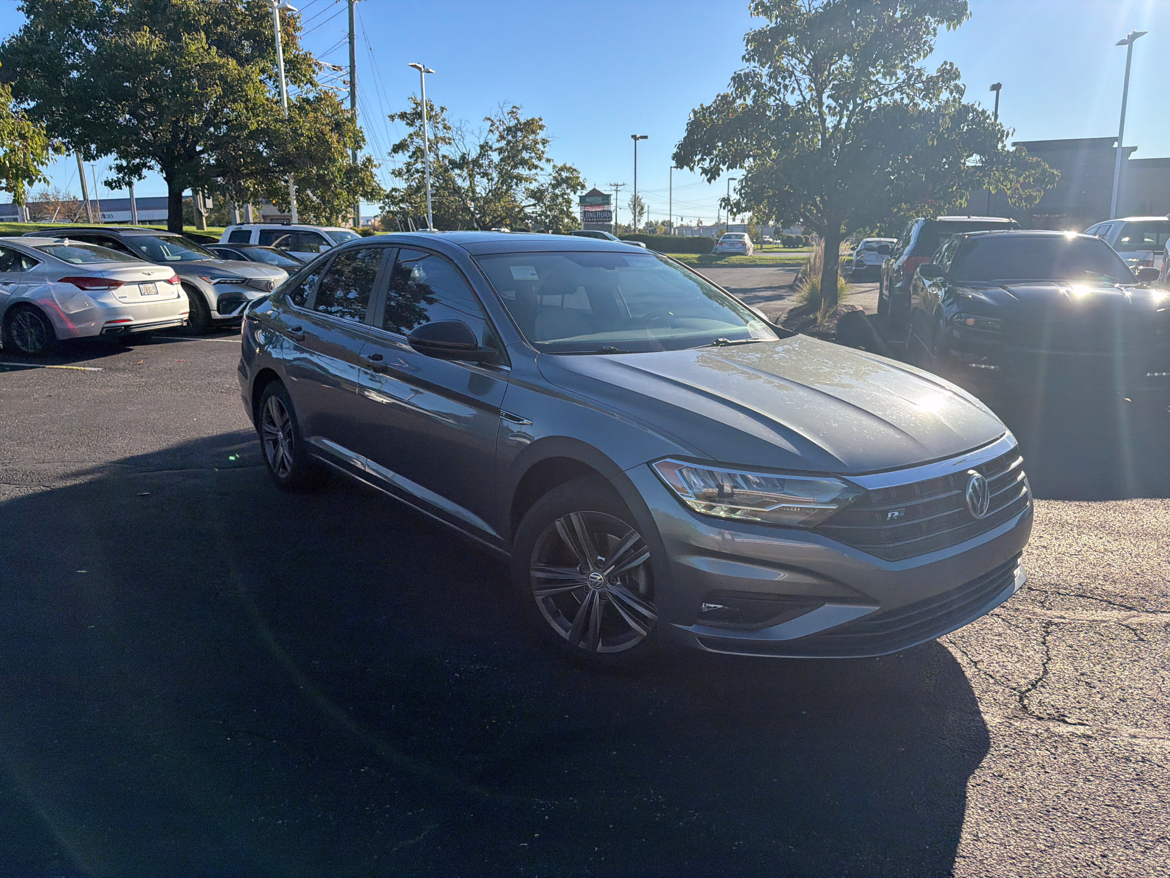 Used 2019 Volkswagen Jetta R-Line FWD image 17