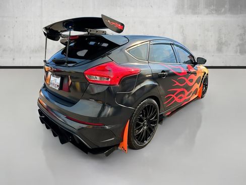 Used 2018 Ford Focus RS image 7