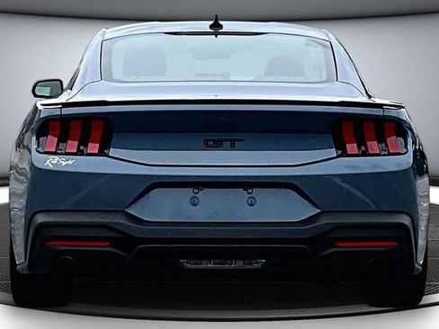 Used 2025 Ford Mustang GT Premium RWD image 5