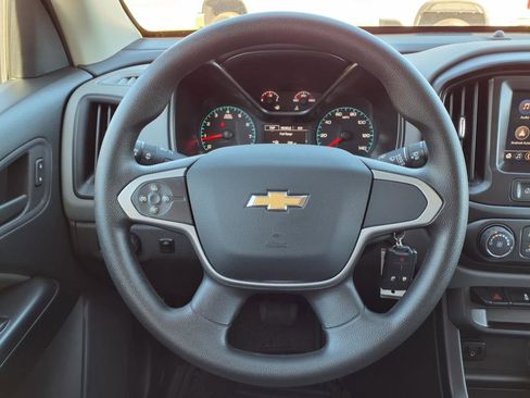 Certified 2022 Chevrolet Colorado W/T w/ WT Convenience Package image 17