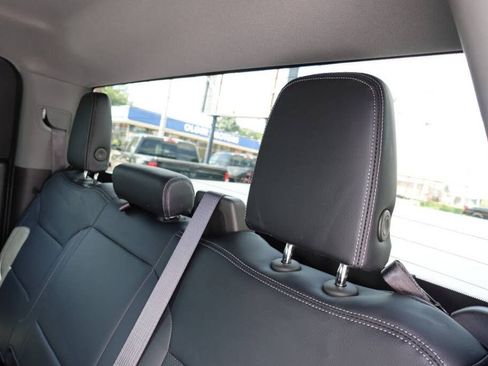 Used 2021 Chevrolet Silverado 1500 Custom AWD/4WD image 25