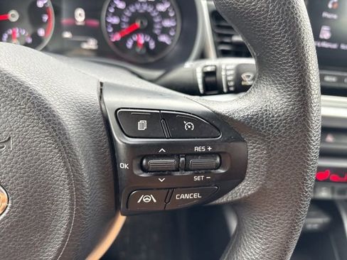 Certified 2021 Kia Rio S w/ Technology Package image 16