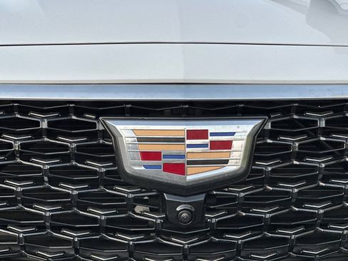 Used 2025 Cadillac CT5 Premium Luxury image 39