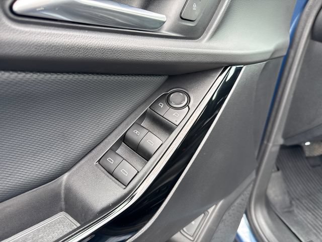 Used 2026 Chevrolet Equinox LT w/ Convenience Package II AWD/4WD image 12