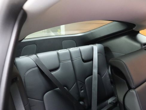 Used 2022 Tesla Model Y Long Range AWD/4WD image 54