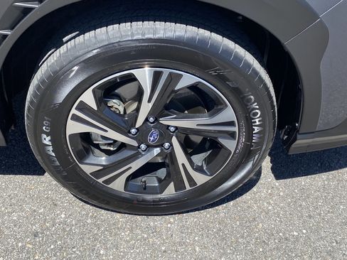 Certified 2024 Subaru Crosstrek 2.0i Premium AWD/4WD image 28