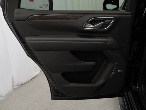 Used 2022 Chevrolet Tahoe LT w/ Luxury Package AWD/4WD image 26