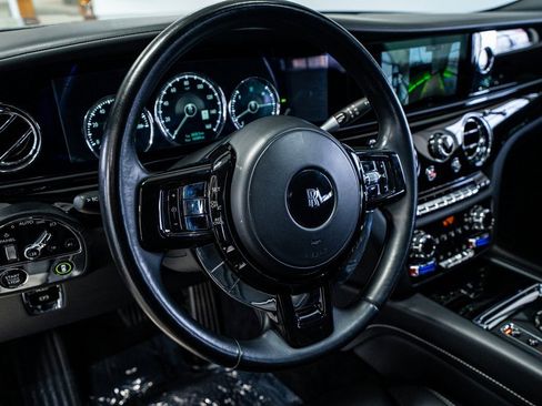 Used 2022 Rolls-Royce Ghost image 35