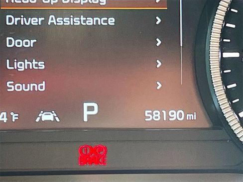 Used 2022 Kia Telluride SX w/ SX Prestige Package image 12